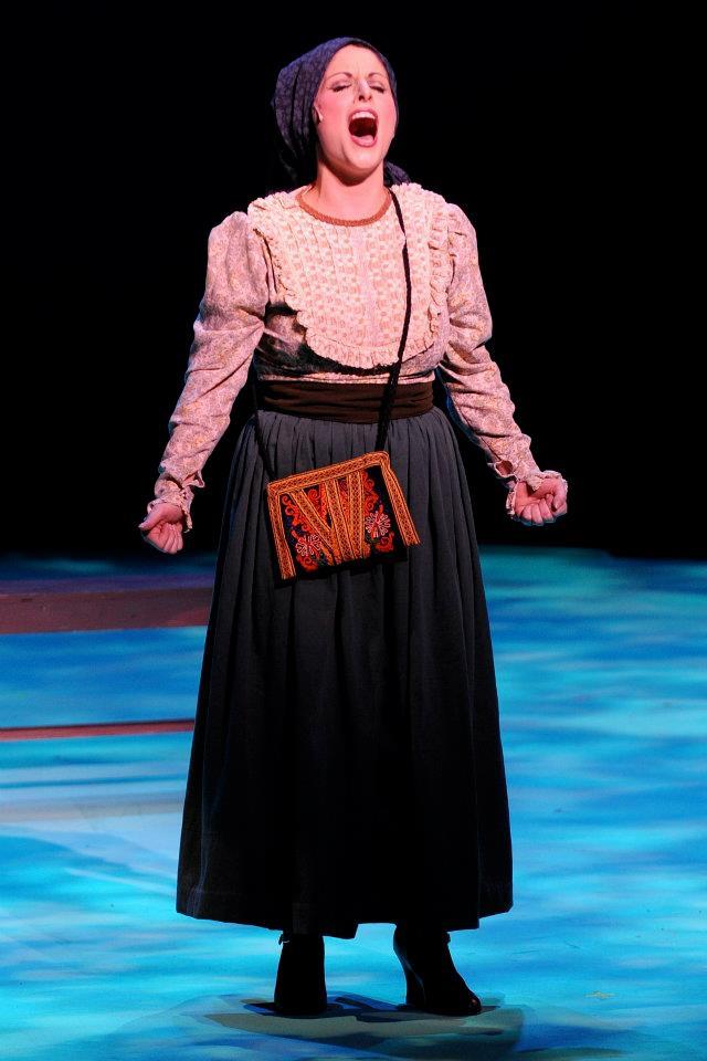 Amanda Passanante as Bella in Rags at the Lyric Stage in Irving Texas. Photo credit: Michael C Foster Amanda Passanante as Bella in Rags at the Lyric Stage in Irving Texas. Photo credit: Michael C Foster