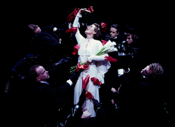 Andrea Marcovicci as Liza Elliott in LADY IN THE DARK at the Prince Music Theater, 2001. Andrea Marcovicci as Liza Elliott in LADY IN THE DARK at the Prince Music Theater, 2001.