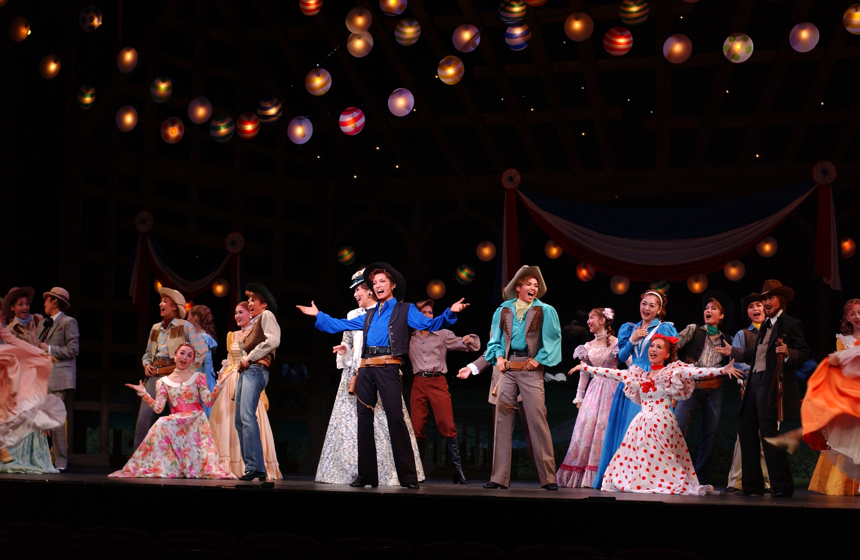 Oklahoma! - Takarazuka Theatre Oklahoma! - Takarazuka Theatre